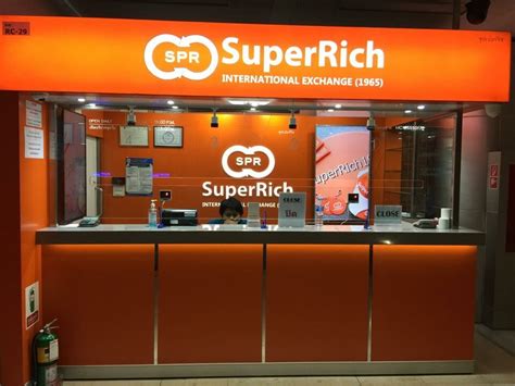 Superrich faces stalled growth as tourists prefer travel cards.